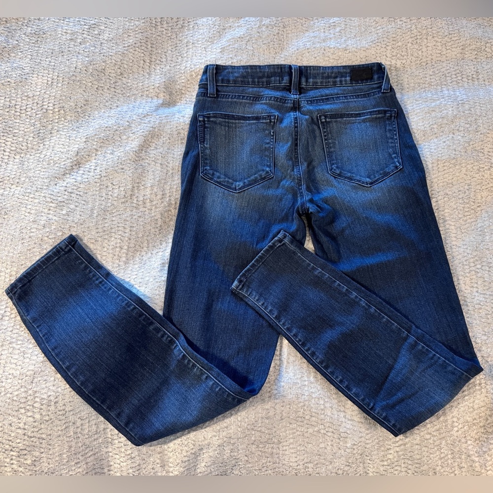 👍🏻Paige Verdugo Ankle Skinny Blue mid waisted denim jeans in size 27
